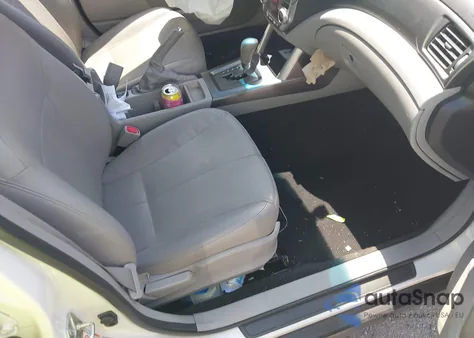 2011 Subaru Forester 2.5X Touring z USA, uszkodzony, nr VIN JF2SHAHC8BH765730